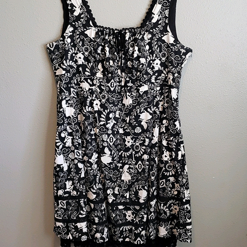Torrid Alice in Wonderland Dress Size 22